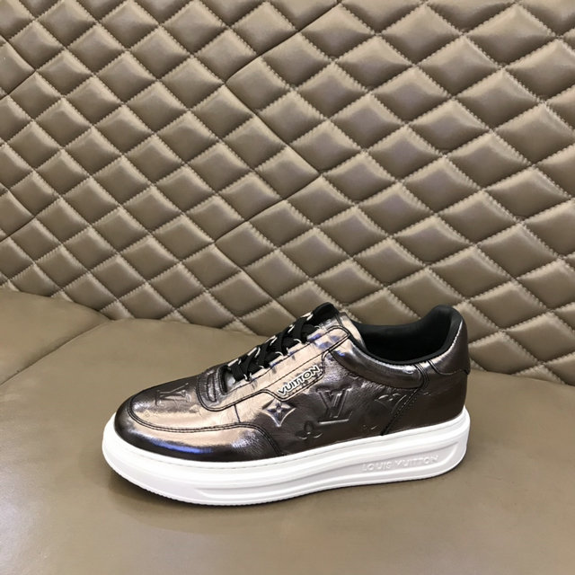 men LV shoes-237